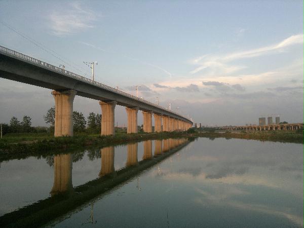 成渝鐵路采用松夏<a href='http://www.aj7.com.cn/' target='_blank'><u>空氣彈簧</u></a>